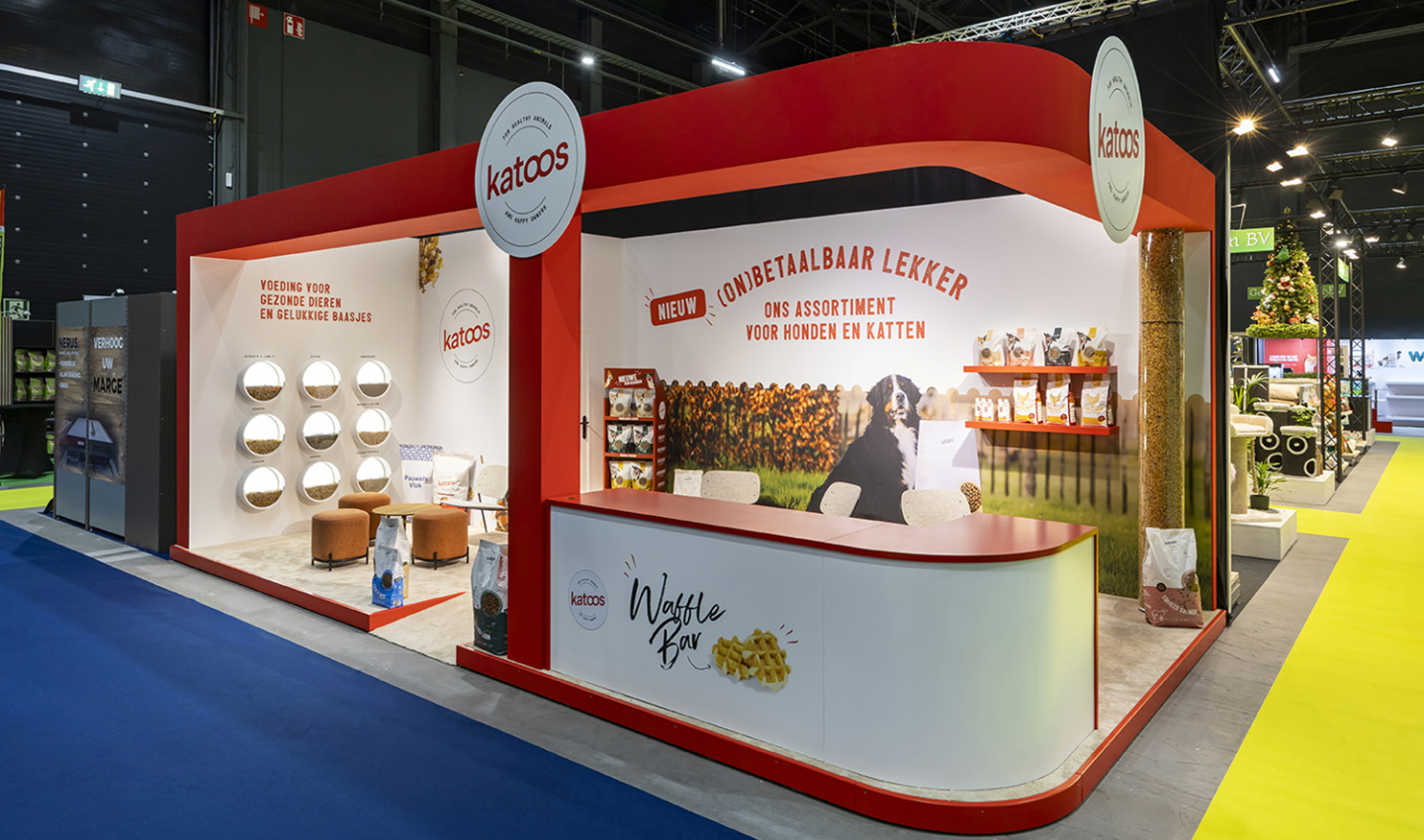 Katoos, Voeders Decadt - Anido